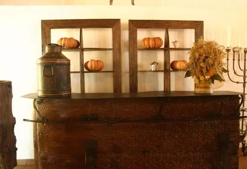 Maaseutuhotelli Monte Das Faias Cork Farm