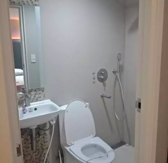 Szálloda Sogo Pasay Rotonda