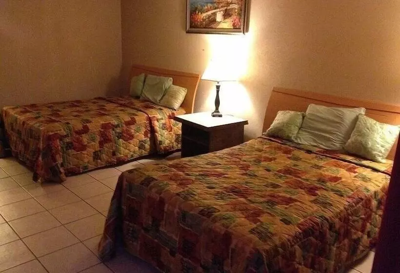 호텔 Su Casa Inn & Suites