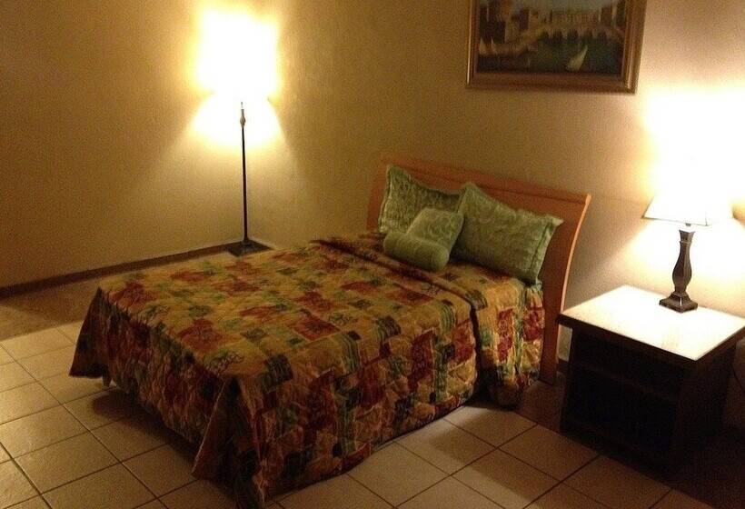 호텔 Su Casa Inn & Suites