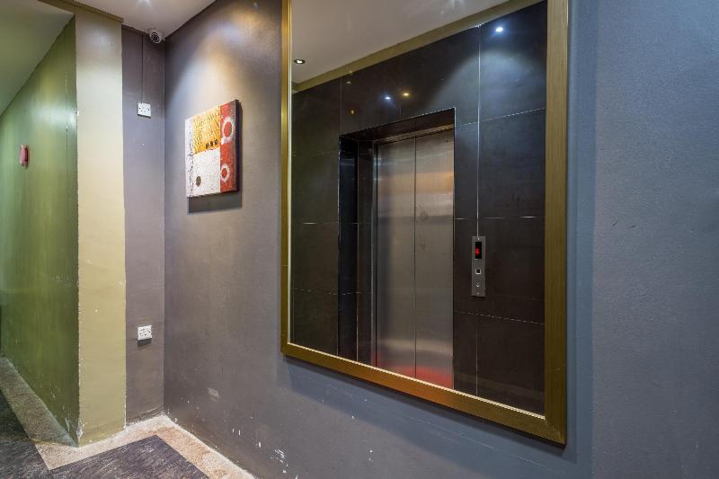 בית מלון כפרי Subang Park