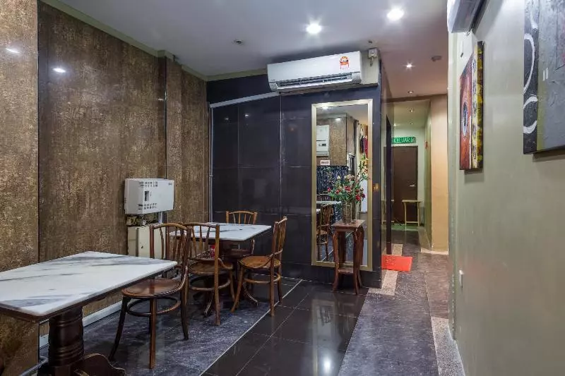 בית מלון כפרי Subang Park