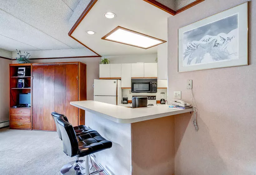 Telemark At West Village By Copper Mountain Lodging