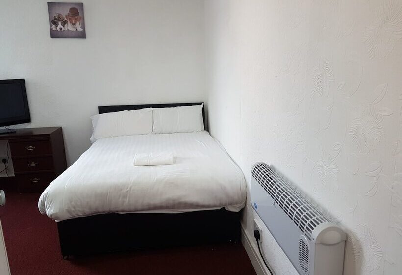 ホテル The Mews Inn