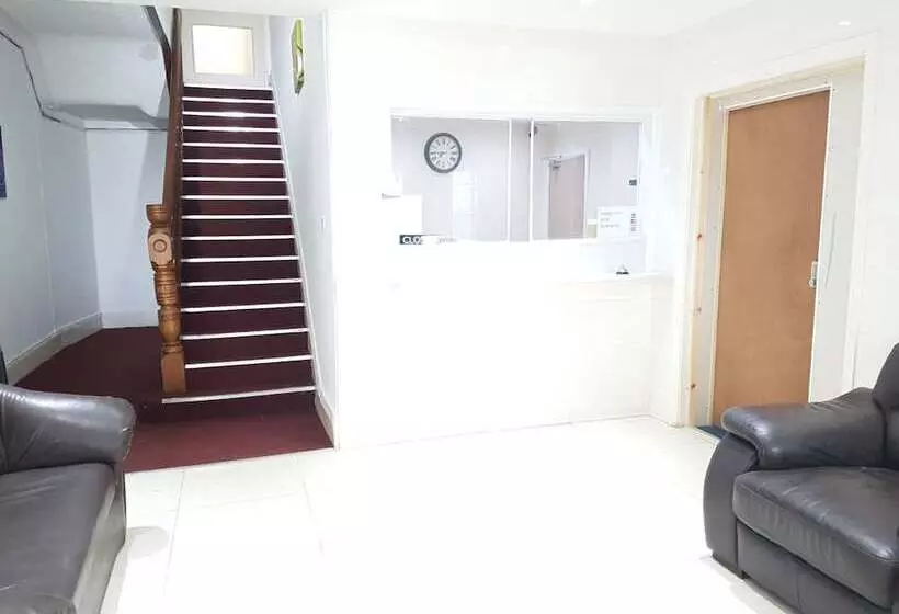 Отель The Mews Inn