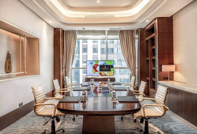 فندق The Residences Of The Ritz Carlton Jakarta Pacific Place