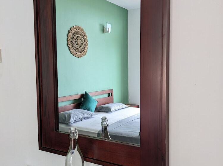 Palmyrah Residencies