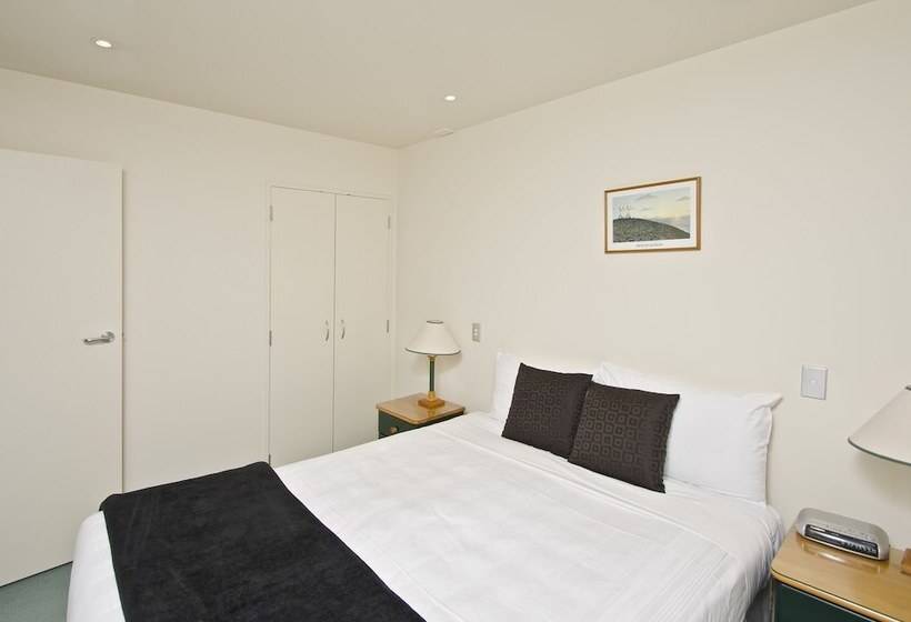 Pavilion Beachfront Apartments