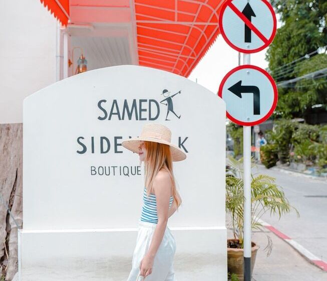 Пансион Sidewalk Boutique