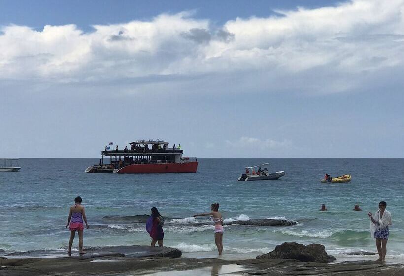 Пансион Sidewalk Boutique