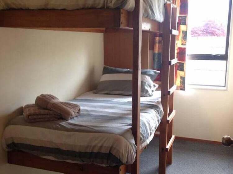 פנסיון Snow Denn Lodge