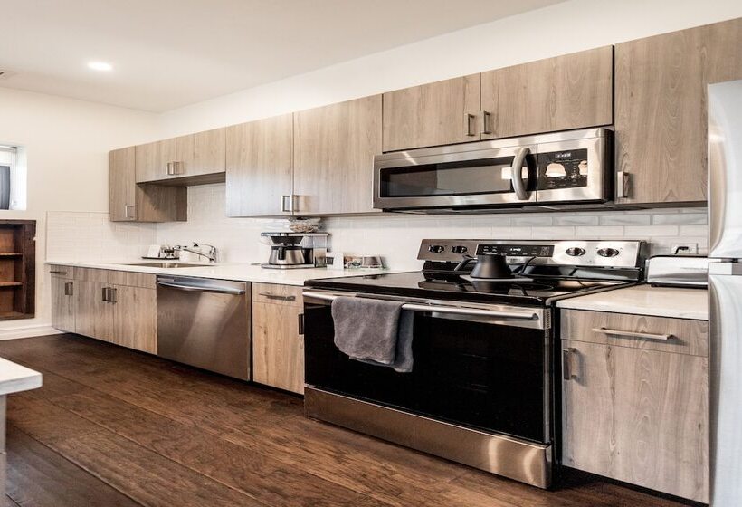 Mint House Detroit  Brush Park