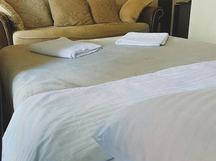 ペンション Gesthouse On Grecheskiy 29