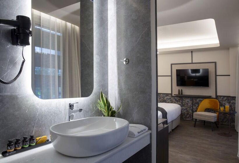 Athens Key Hotel, Trademark Collection By Wyndham