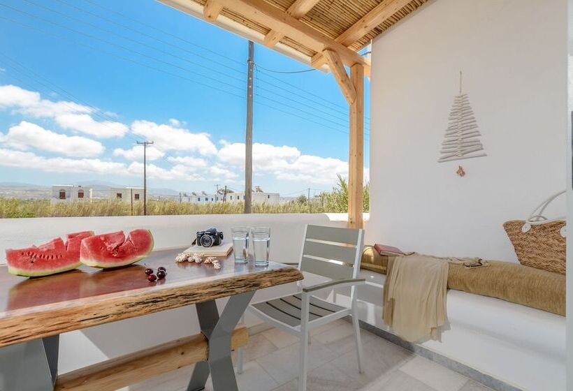 Hotel Nikoletta Studios