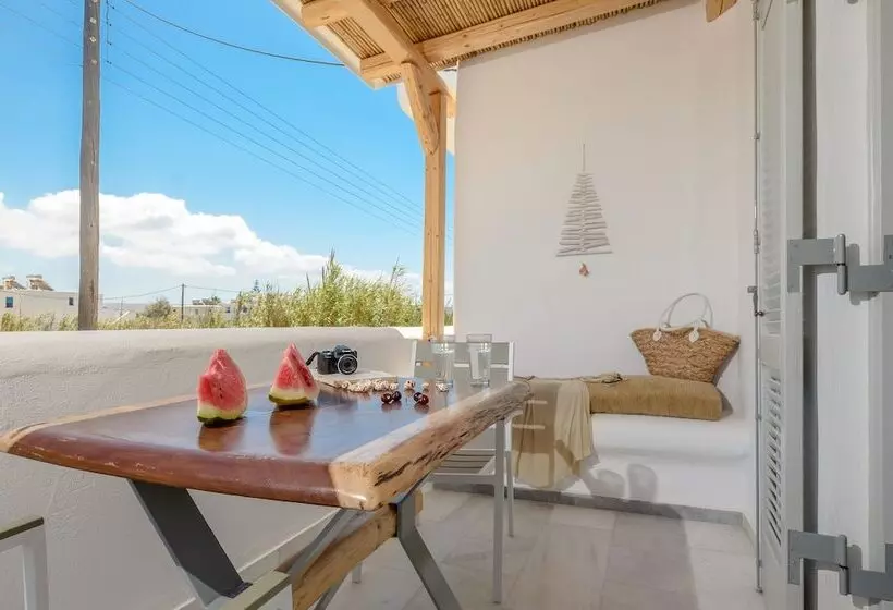 Hotelli Nikoletta Studios