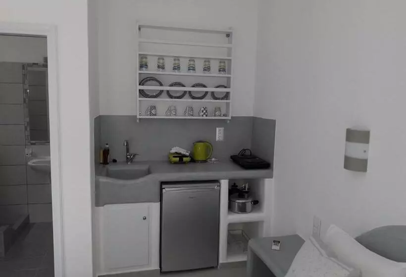 Hotelli Nikoletta Studios