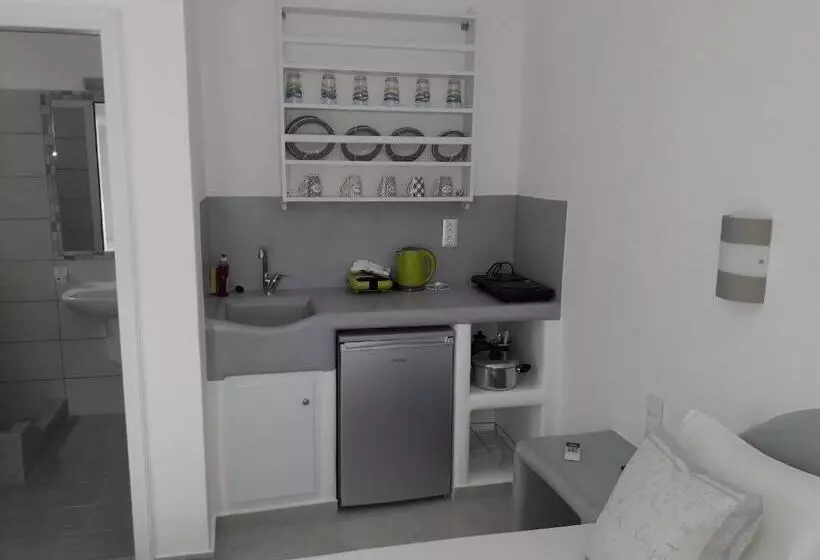 Hotelli Nikoletta Studios