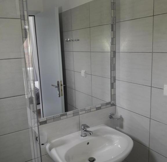 Hotel Nikoletta Studios