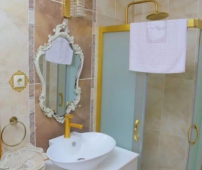 Bed and Breakfast Huri & Nuri