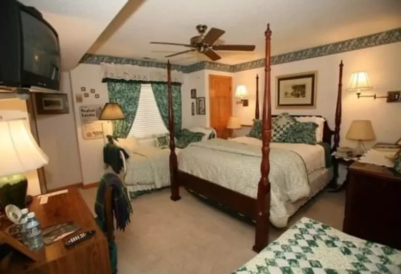 Bed and Breakfast Rogers Inn The Pines