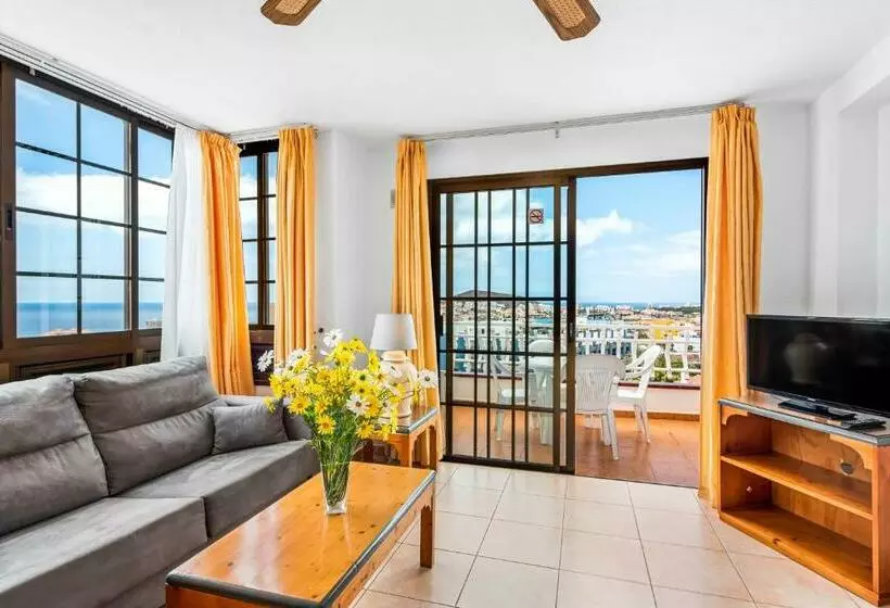 Club Tenerife Apartments