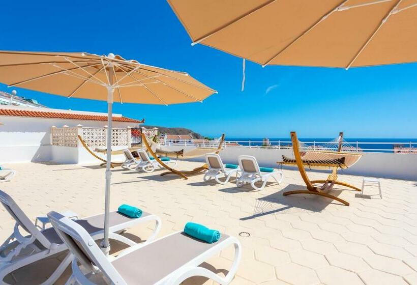 Club Tenerife Apartments