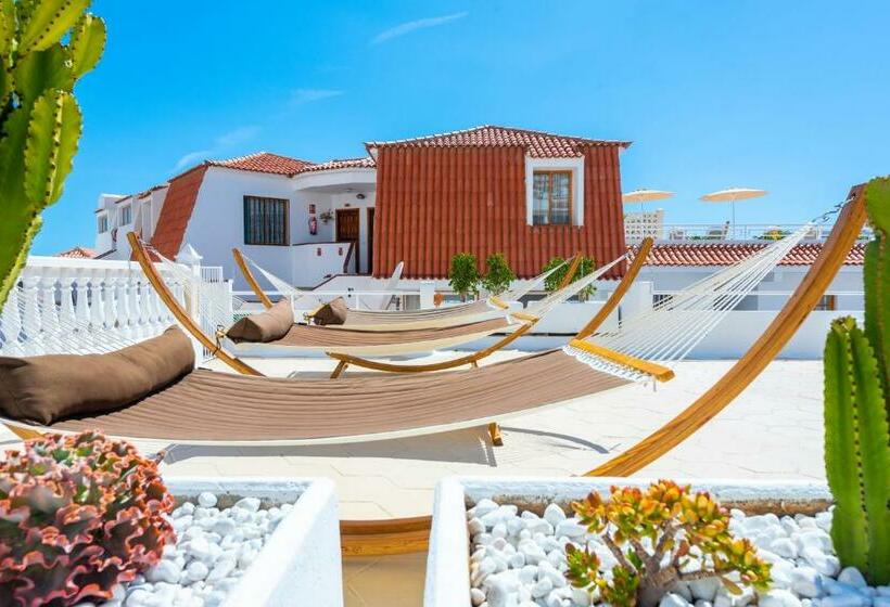 Club Tenerife Apartments