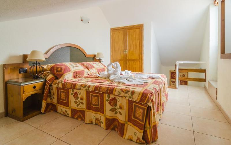 Club Tenerife Apartments