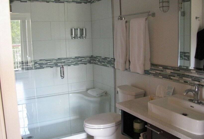 בית מלון כפרי Billy Barker Casino