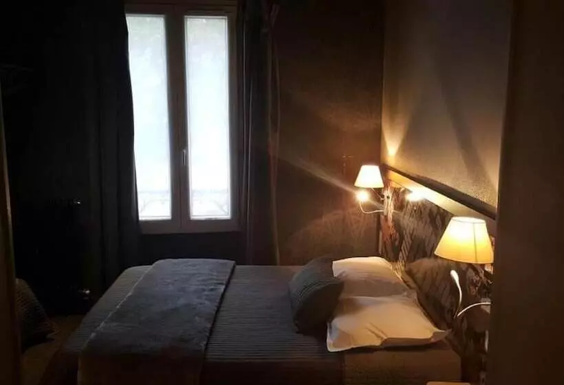 هتل Café Hôtel De L Avenir