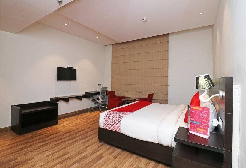 酒店 Joy Inn & Suites