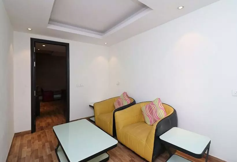 호텔 Joy Inn & Suites