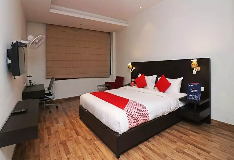 호텔 Joy Inn & Suites