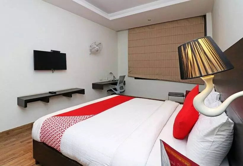 호텔 Joy Inn & Suites