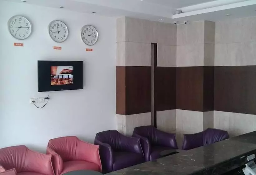 호텔 Joy Inn & Suites