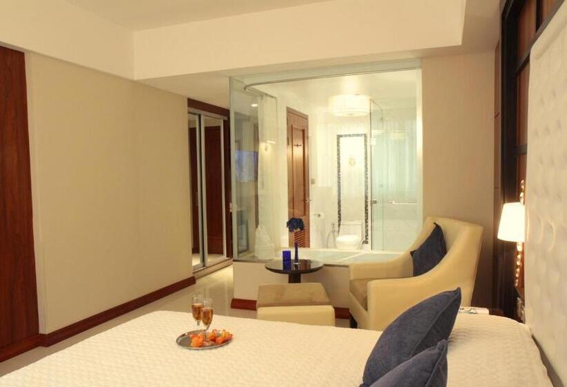 Hotel Central Park Tower Resort