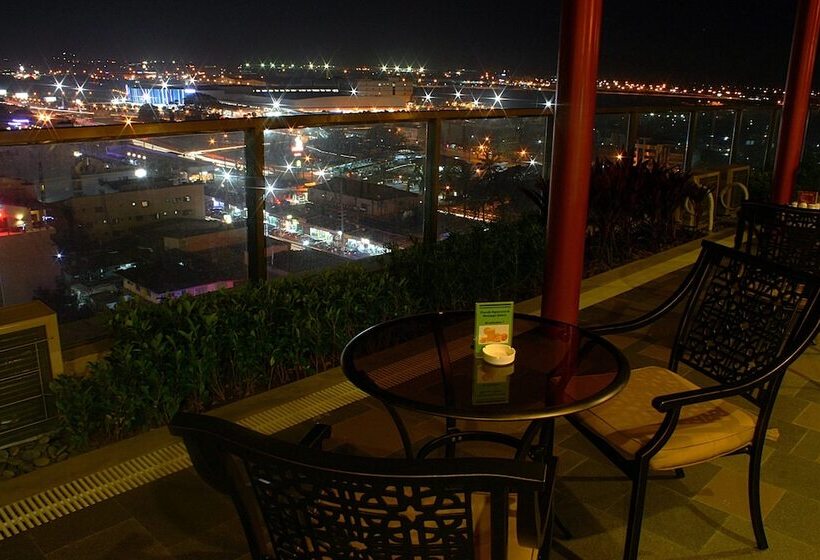 Hotel Central Park Tower Resort