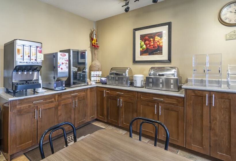 Devonian Hotel And Suites