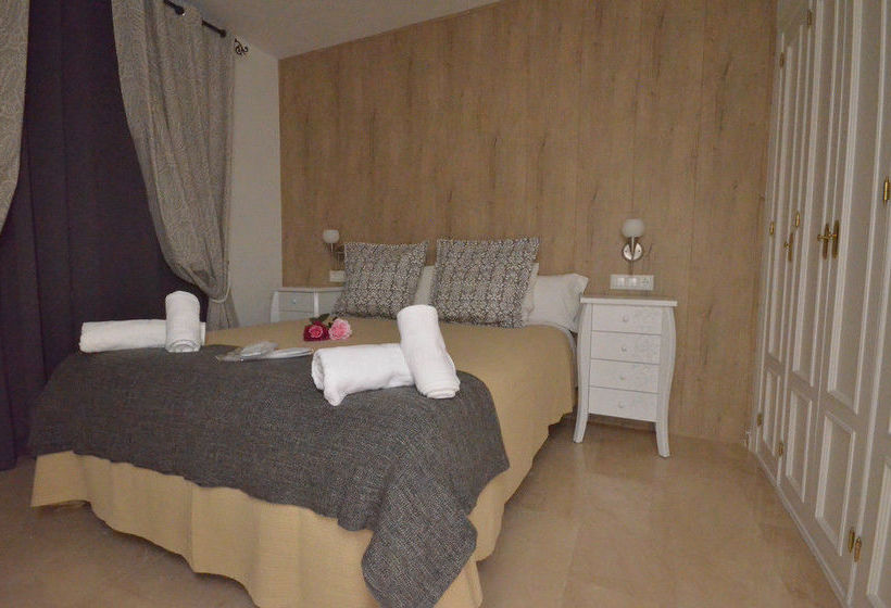 בית מלון כפרי Galindo Beach