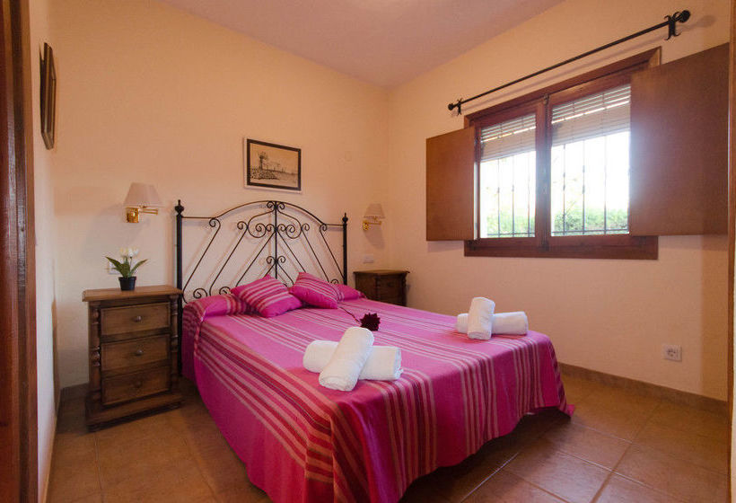 בית מלון כפרי Galindo Beach