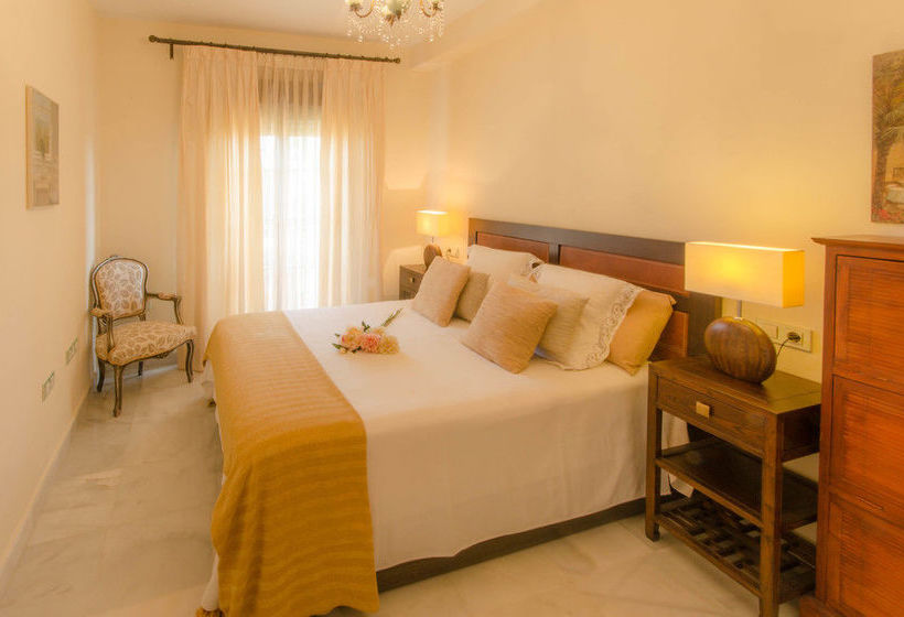 בית מלון כפרי Galindo Beach