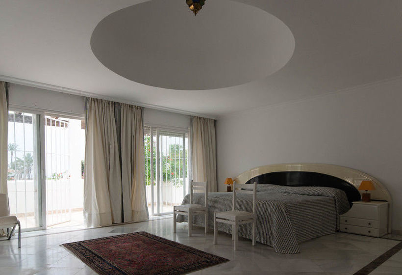 בית מלון כפרי Galindo Beach