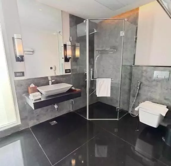 Hotel The Golkonda Resort And Spa