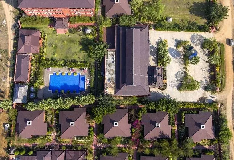 هتل Gracious Bagan