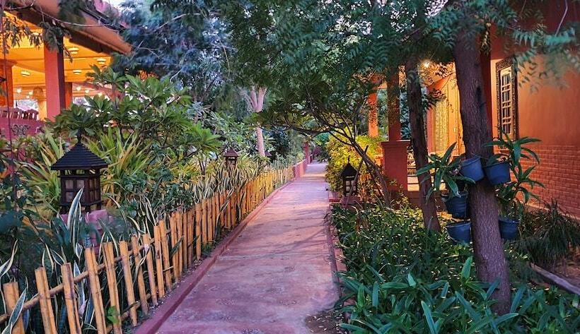 هتل Gracious Bagan