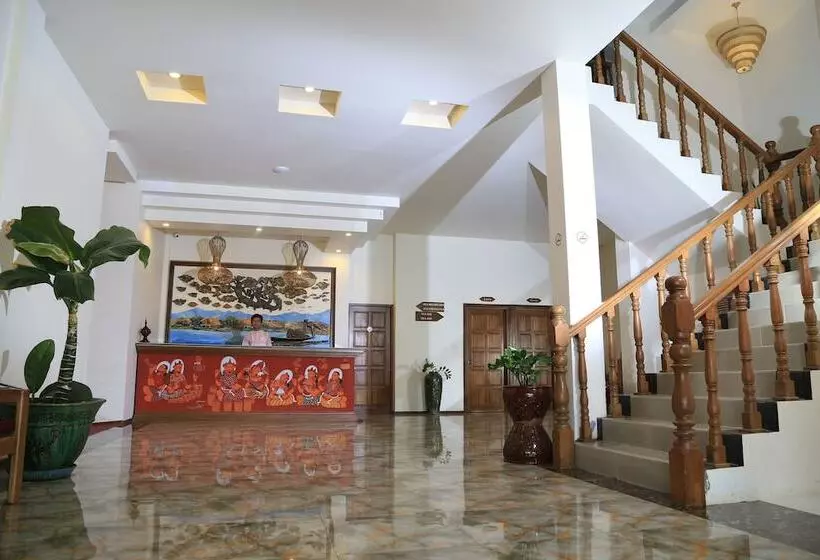 هتل Gracious Bagan