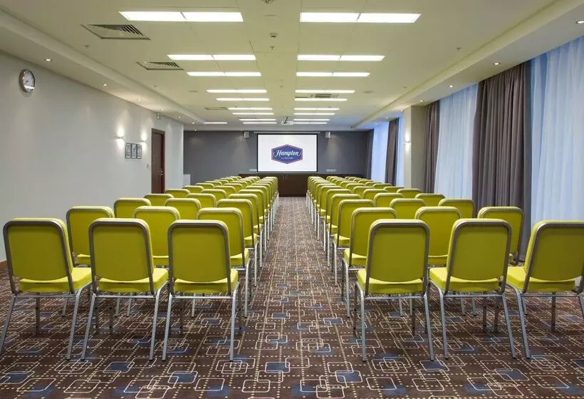 호텔 Hampton By Hilton Moscow Strogino
