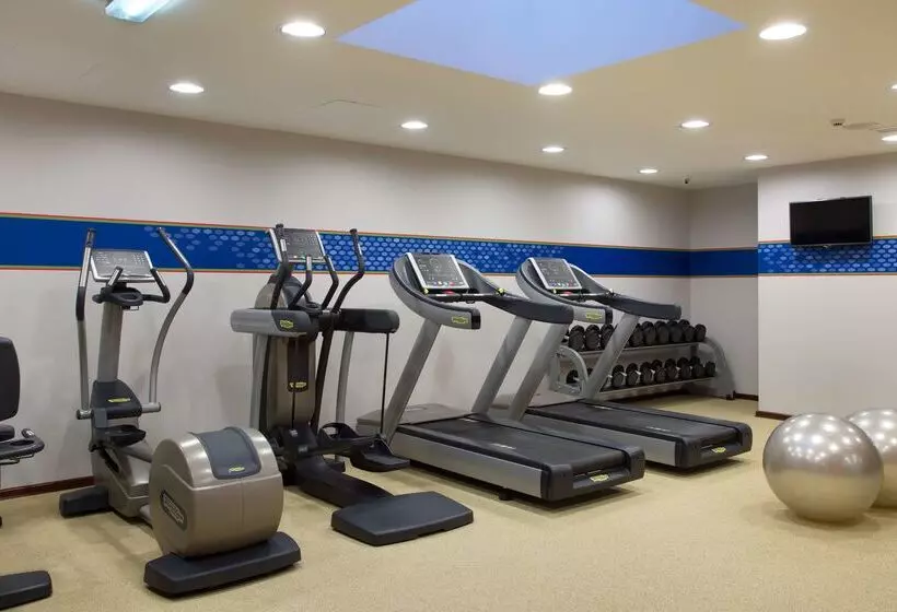 호텔 Hampton By Hilton Moscow Strogino