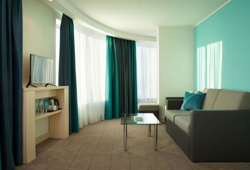 ホテル Hampton By Hilton Moscow Strogino